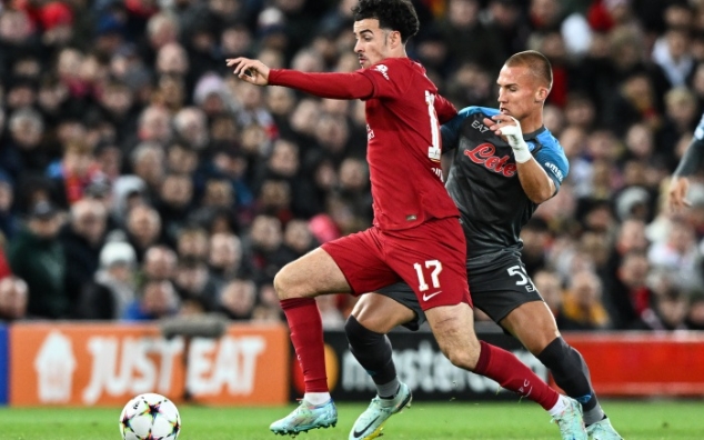 琼斯闪耀欧国联 获盛赞前途光明