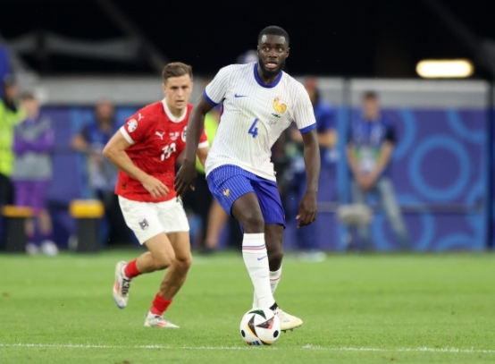 于帕梅卡诺：法国防线的定海神针