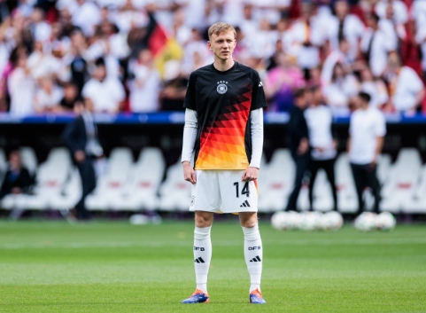 多特前锋拜尔的领袖之志与欧洲杯记忆