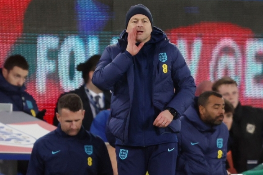 卡斯利：英格兰临时主帅的欧国联心路