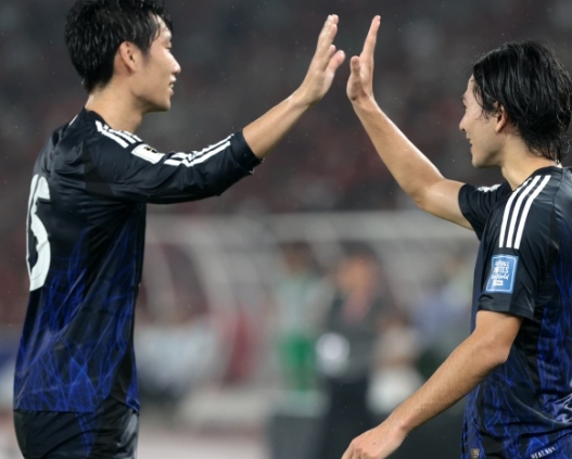 日本队训练“不设防” 自信满满战国足