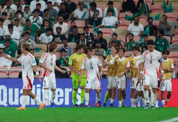    国足战日本：球迷的期待与珍贵体验