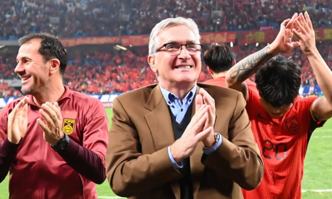 国足战日本：防守反击 争胜之心