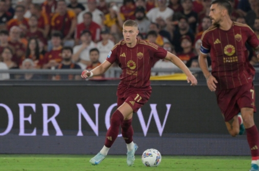 罗马锋线重任：多夫比克独挑大梁