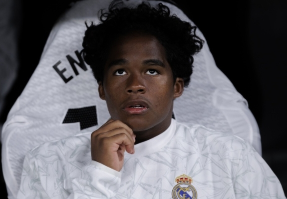 高身价低出场：五大联赛的尴尬之星