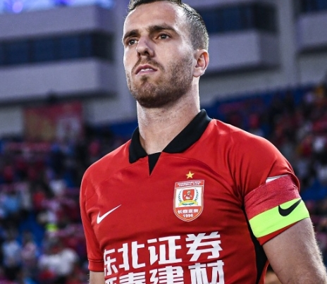 塞尔吉尼奥归化：亚泰中场的中国足球新契机