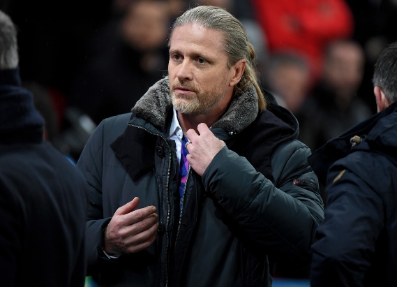 足坛转会传闻与球队内部动态一直是球迷们津津乐道的话题，前法国国脚佩蒂特在接受媒体采访时，抛出了关于皇马与姆巴佩之间微妙关系的犀利见解，引发广泛关注与讨论。