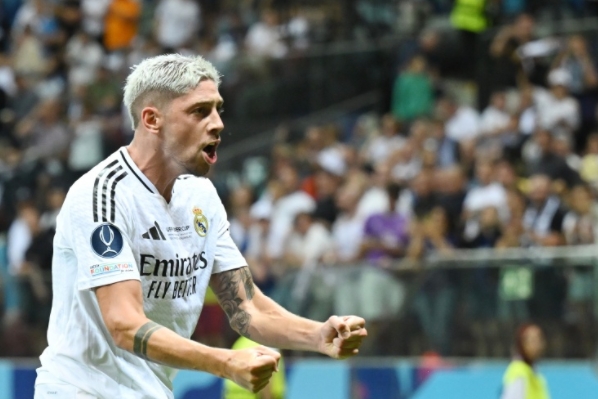 巴尔韦德：皇马客场大捷的中场核心