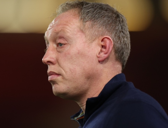 莱斯特城换帅风波：库珀下课背后的挣扎与抉择