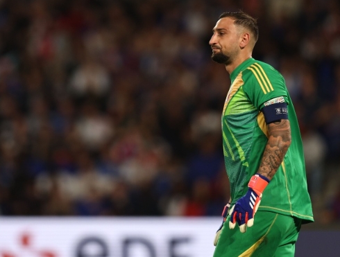 巴黎圣日耳曼门将之争：谁主沉浮