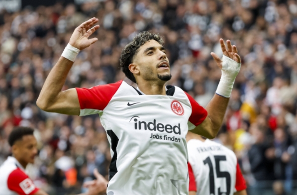 曼联冬窗锋线引援谜云：穆阿尼与马尔穆什的悬念