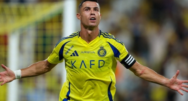 C 罗 亚冠创纪录：利雅得胜利的传奇续写