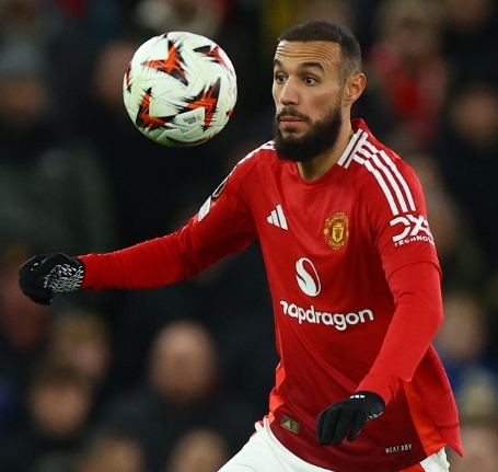 马兹拉维：曼联超值引援的闪耀时刻