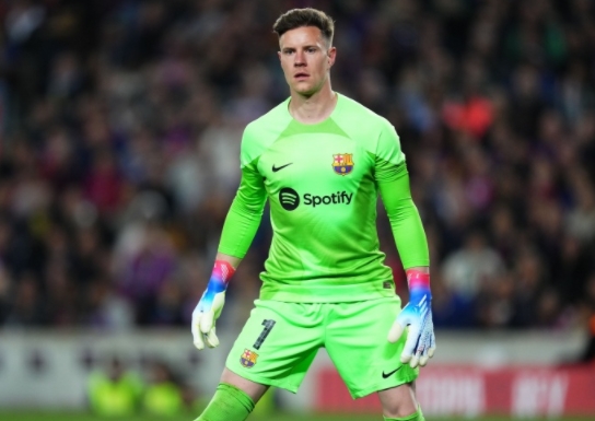 巴萨双雄庆典心声：荣耀与传承的告白