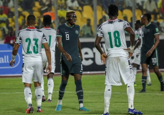尼日利亚队之殇：排名下滑背后的阵容隐忧