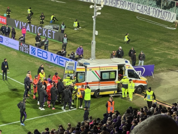 国米佛罗伦萨之战：博维倒地引揪心暂停