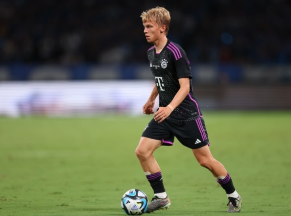 克雷茨格租借风云：拜仁召回悬念待解