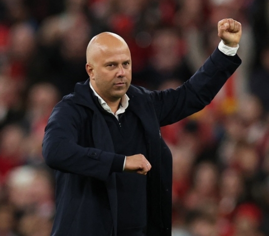 利物浦 17 场不败：豪门斩落路 红军势正酣