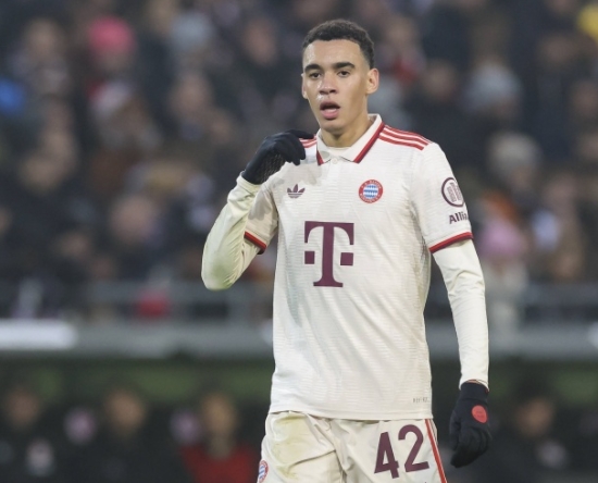 拜仁续约风云：主力去留悬念待解