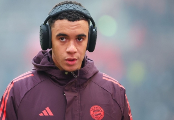 德甲第 13 轮最佳阵：众星闪耀展风采