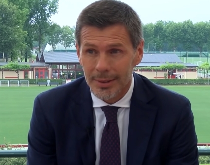 博班评赛：足球诗歌与瘫痪之战的启示