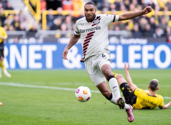 若纳坦 - 塔之争：拜仁巴萨皇马的转会博弈