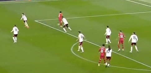 利物浦富勒姆之战：十人红军的逆袭与坚守