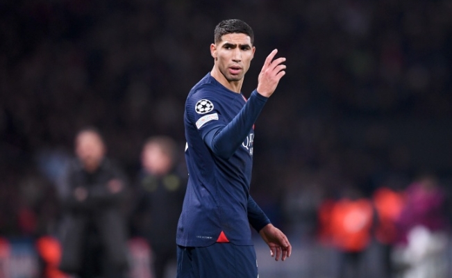 阿什拉夫 25 次助攻登顶：巴黎后卫的传奇进击之路