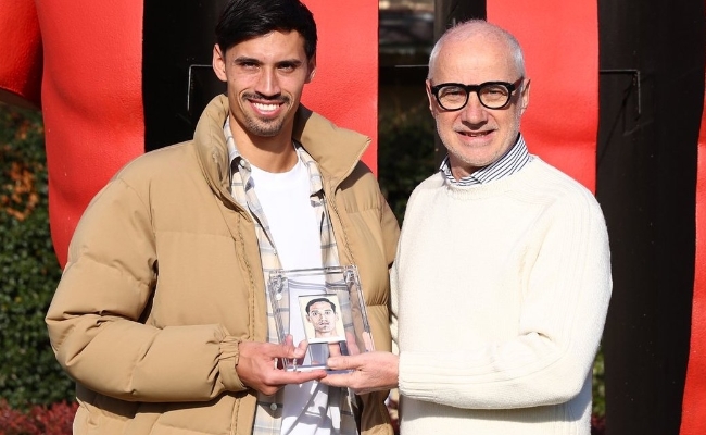 赖因德斯闪耀意甲：11 月最佳开启传奇之旅？