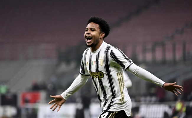 麦肯尼：尤文岁月里的位置适应与自我证明