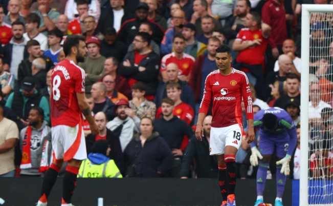 曼联困境：高薪球员缘何集体 “哑火”