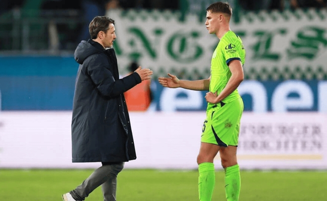 科瓦奇忆拜仁：执教严格与更衣室智慧