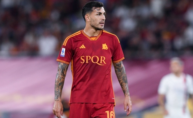 帕雷德斯转会风云：博卡与罗马的博弈