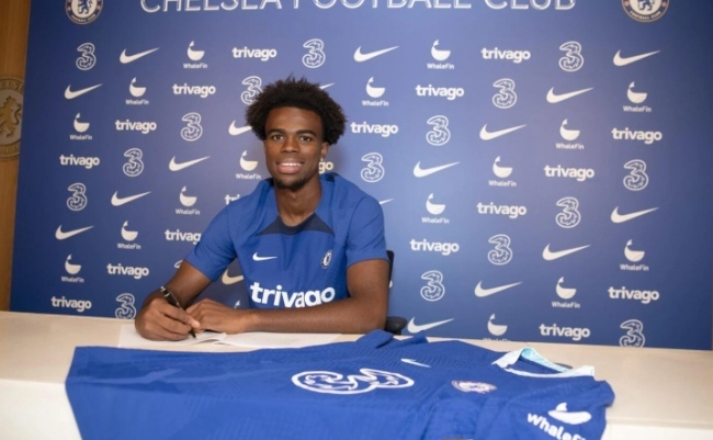 切尔西冬窗谜题：楚克乌梅卡的去留抉择