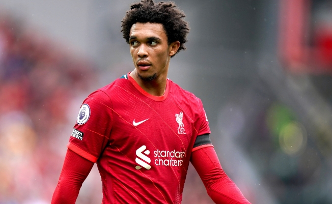 阿诺德的抉择：利物浦、皇马与冬窗悬念