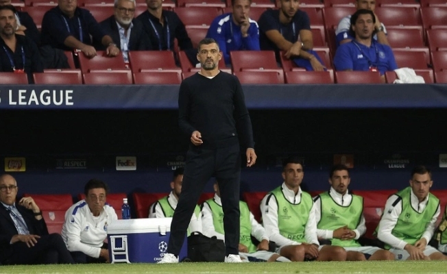 米兰锋线风云：亚伯拉罕替补危机与穆阿尼之争