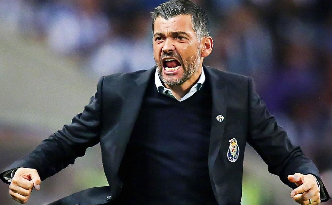 米兰新帅孔塞桑的边锋布局