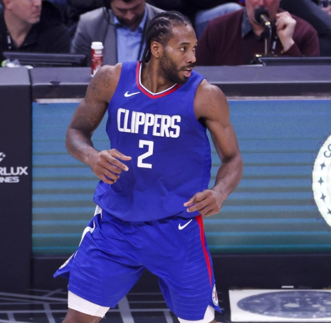 莱昂纳德复出，引领球队创造美好