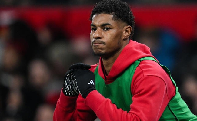 曼联尤文转会风云：球员推荐与抉择的博弈