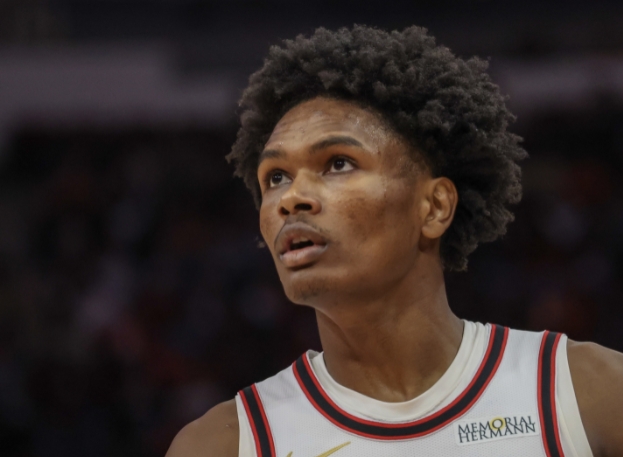 阿门 - 汤普森闪耀，助火箭克湖人