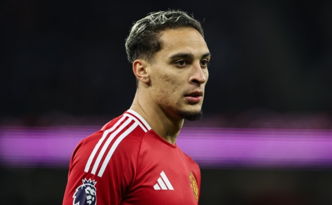 安东尼租借风云：曼联球星的新出路？