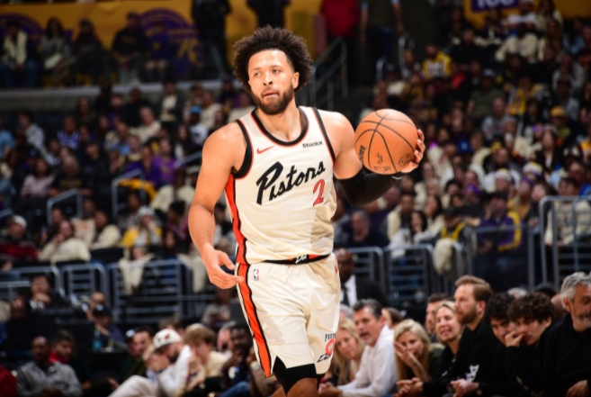 康宁汉姆高光，活塞憾负勇士