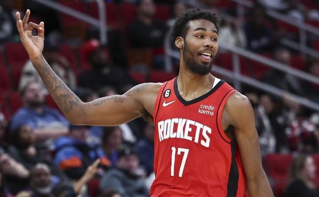 乌度卡期待伊森回归：谨慎养伤，盼助力火箭前行