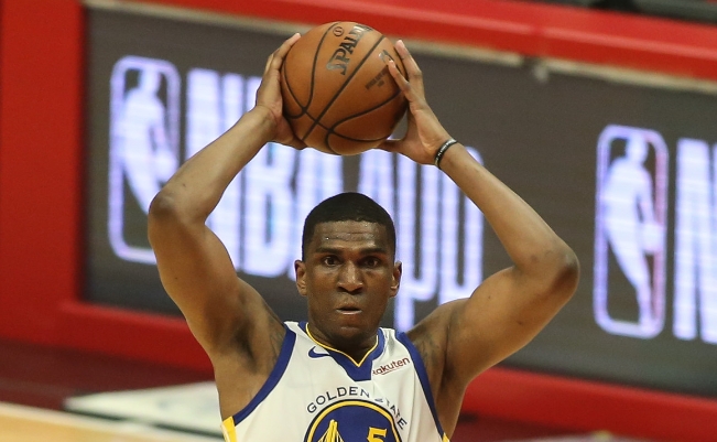 科尔盛赞卢尼：轮换起伏，实力铸就赛场价值