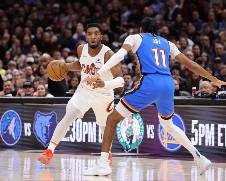 米切尔的低迷之夜与骑士的胜利