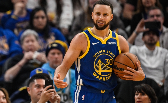 徐静雨评勇士输球：困境之中，探寻破局之路