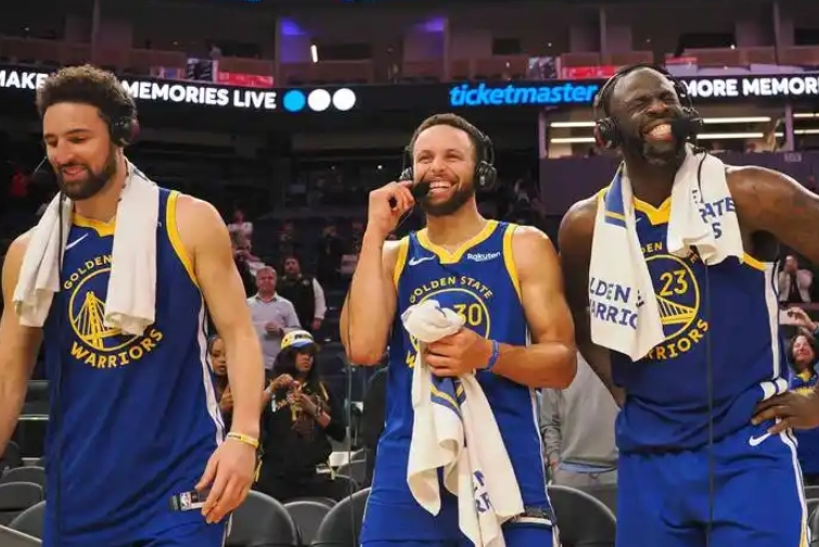 NBA常规赛：明尼苏达森林狼激战金州勇士，西部焦点战一触即发