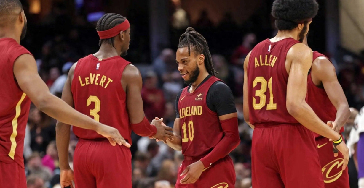 骑士登顶实力榜，迎接赛程新挑战