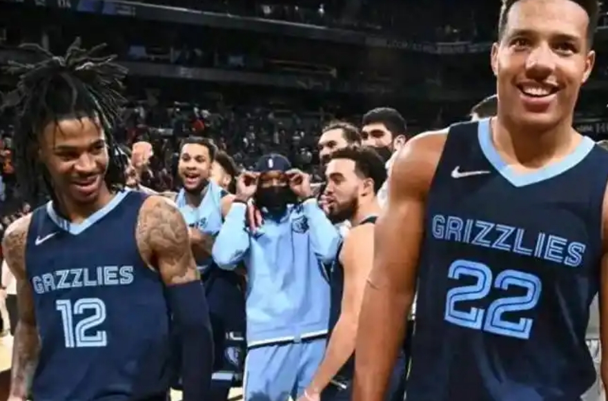 灰熊风暴：NBA赛场上的黑马传奇