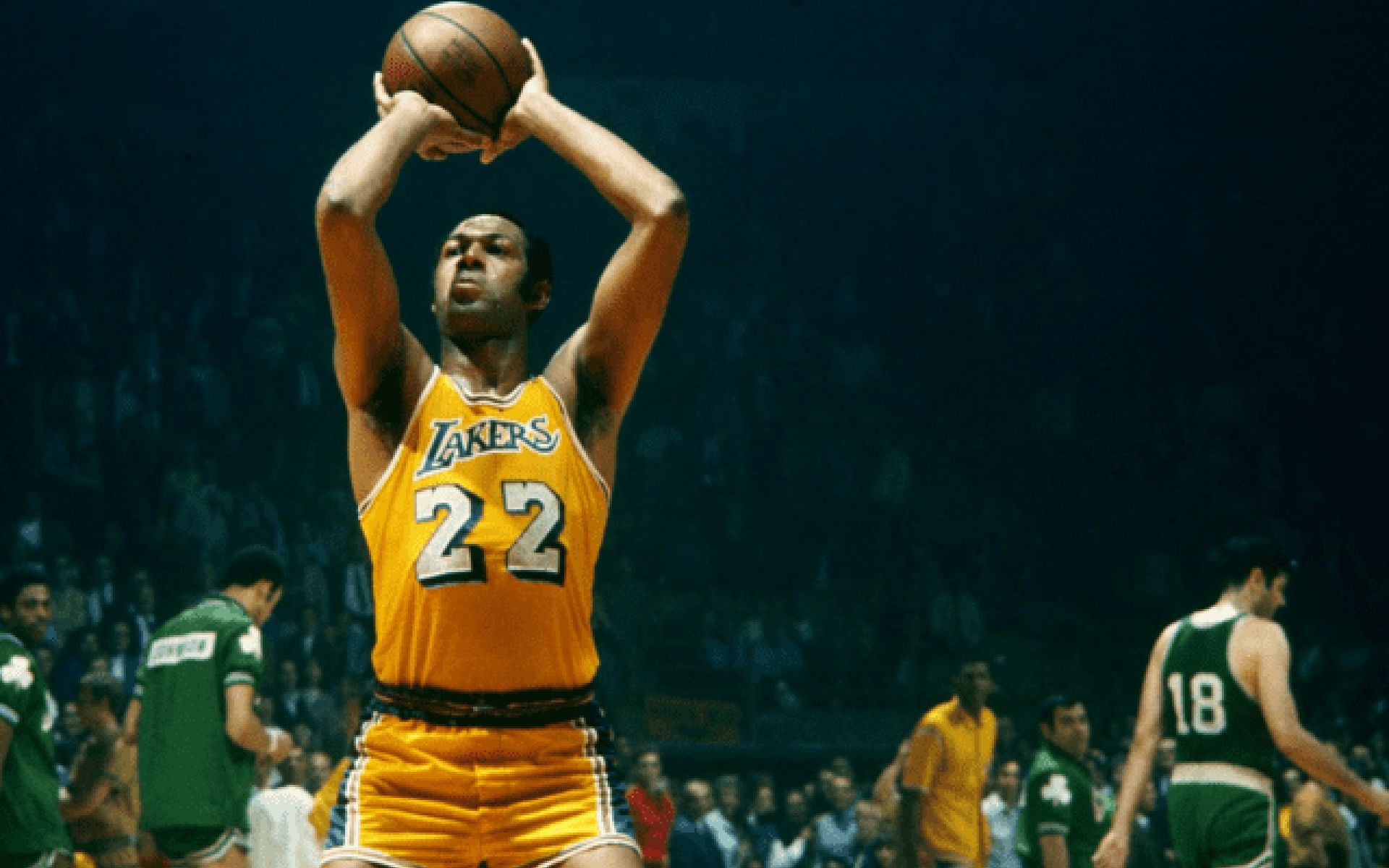 传球艺术家：埃尔金·贝勒的湖人传球风采